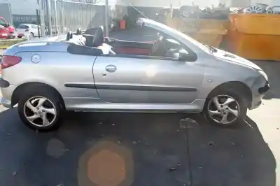 Scrapping Vehicle peugeot 206 cc cc of the year 2001 powered nfutu5jp4