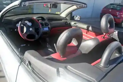 Scrapping Vehicle peugeot 206 cc cc of the year 2001 powered nfutu5jp4