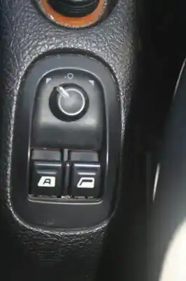 Scrapping Vehicle peugeot 206 cc cc of the year 2001 powered nfutu5jp4