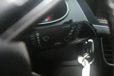 Veículo de Sucata audi a4 avant (8k5) (2008) básico do ano 2013 alimentado cjca