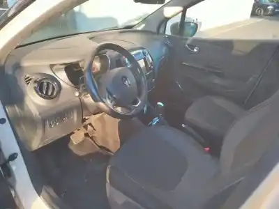 Veículo de Sucata renault captur zen do ano 2016 alimentado h5f g4