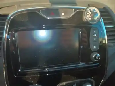 Veículo de Sucata renault captur zen do ano 2016 alimentado h5f g4