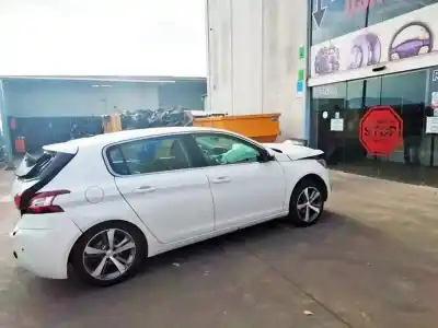 Veículo de Sucata peugeot 308 allure do ano 2017 alimentado bh01