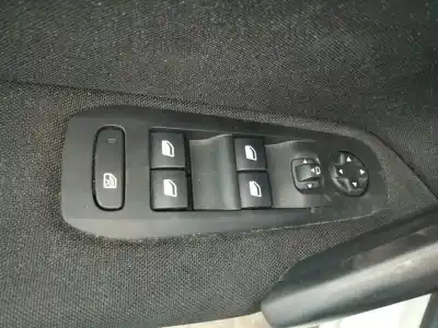 Veículo de Sucata peugeot 308 allure do ano 2017 alimentado bh01