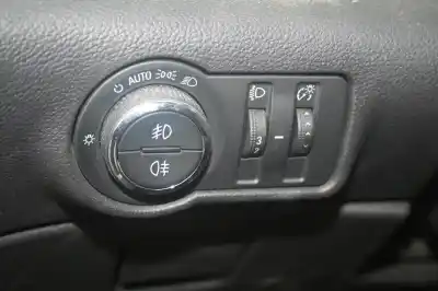 Veículo de Sucata opel astra j lim. cosmo do ano 2011 alimentado a16xer