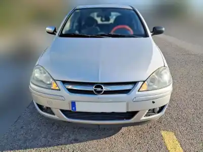 Vehicul casat opel corsa c silverline base al anului 2006 alimentat z13dt