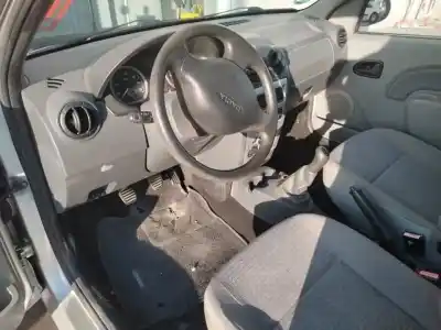 Veicolo di demolizione dacia logan ambiance dell'anno 2009 alimentato k7m f7