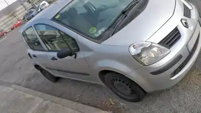 Veicolo di demolizione renault modus confort dynamique dell'anno 2007 alimentato k9k t7