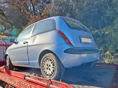 Veicolo di demolizione LANCIA YPSILON (101) 1.2 8V dell'anno 2007 alimentato 188A4000