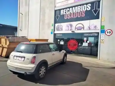 Veículo de Sucata mini mini (r50,r53) one do ano 2004 alimentado w10b16a