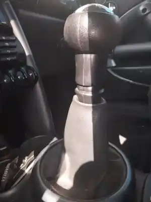 Veículo de Sucata mini mini (r50,r53) one do ano 2004 alimentado w10b16a