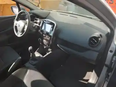 Veículo de Sucata renault clio iv dynamique do ano 2013 alimentado k9k b6