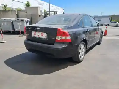 Scrapping Vehicle volvo s40 berlina 2.4 summum of the year 2004 powered b5244s5