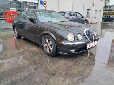 Veículo de Sucata jaguar s-type 3.0 v6 24v cat do ano 2001 alimentado fb