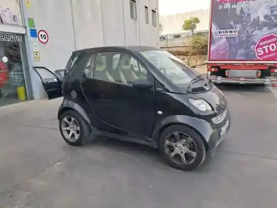 Sloopvoertuig smart coupe básico (45kw) van het jaar 2004 aangedreven g 15