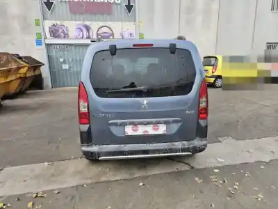 Veículo de Sucata peugeot partner kombi outdoor do ano 2009 alimentado 9hzdv6ted4