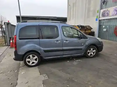 Veículo de Sucata peugeot partner kombi outdoor do ano 2009 alimentado 9hzdv6ted4