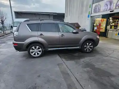 Scrapping Vehicle MITSUBISHI OUTLANDER (CW0) Motion 4WD of the year 2011 powered D4N14