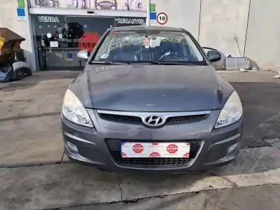 Scrapping Vehicle hyundai i30 premium of the year 2010 powered d4ea