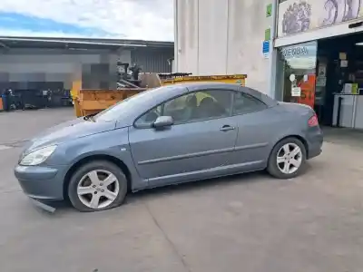 Veículo de Sucata peugeot 307 cc (s1) 2.0 do ano 2004 alimentado rfn