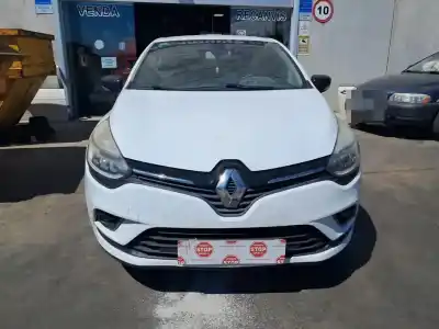 Veículo de Sucata renault clio iv zen do ano 2017 alimentado k9k e6