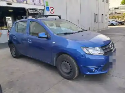 Veículo de Sucata dacia sandero ambiance do ano 2015 alimentado d4f p7