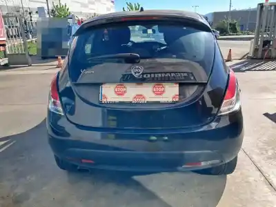 Veículo de Sucata lancia ypsilon (402) silver do ano 2015 alimentado 169a4000