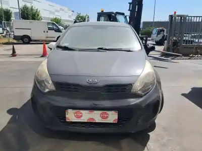 Veículo de Sucata kia rio concept do ano 2012 alimentado g4la