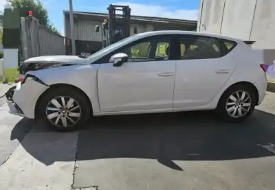 Здавання транспортного засобу seat                                               leon (5f1)                                                                                                                                                                                                                                                 reference                                                                                                                                                                                                                                                  року 2014 потужний cjz