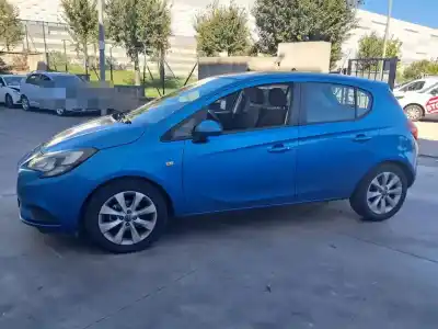 Veicolo di demolizione opel corsa e design line dell'anno 2018 alimentato b14xer Veicolo di demolizione opel corsa e design line dell'anno 2018 alimentato b14xer