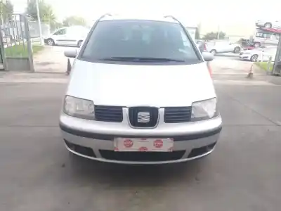 Veículo de Sucata seat alhambra (7v9) signo do ano 2001 alimentado asz