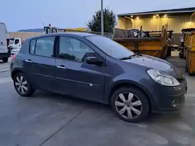 Scrapping Vehicle renault clio iii luxe privilege of the year 2006 powered k4mc801