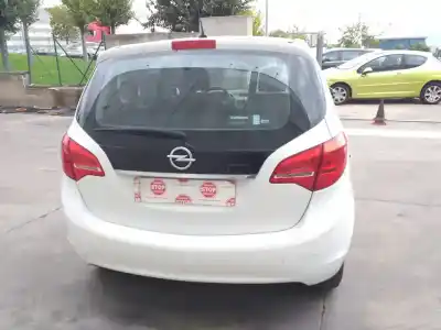Veicolo di demolizione opel meriva b expression dell'anno 2011 alimentato a14xer