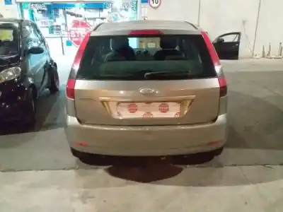 Veículo de Sucata ford fiesta (cbk) ambiente do ano 2002 alimentado fxjb