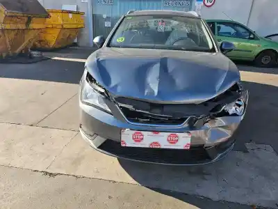 Veicolo di demolizione seat ibiza st (6j8) style dell'anno 2012 alimentato cay
