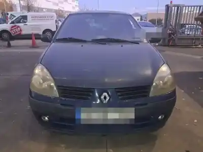 Здавання транспортного засобу renault clio ii fase ii (b/cb0) authentique року 2003 потужний k9kb7