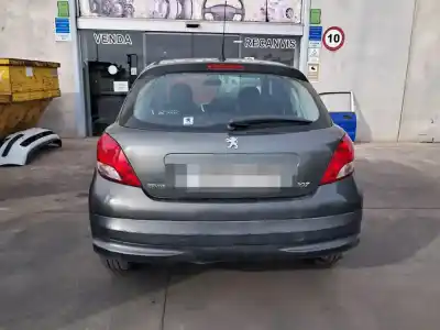 Véhicule à la ferraille peugeot                                            207                                                                                                                                                                                                                                                        kft/kf01                                                                                                                                                                                                                                                   de l'année 2010 alimenté kft