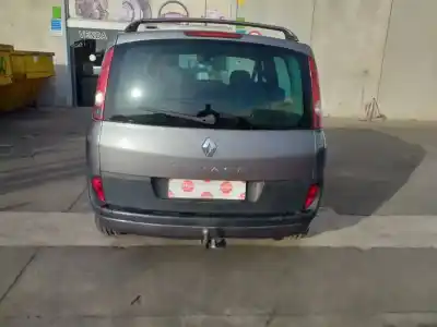 Scrapping Vehicle renault espace iv (jk0) authentique of the year 2003 powered f4r792