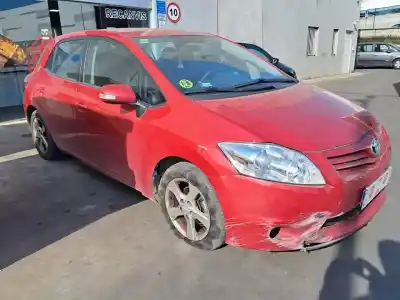 Veículo de Sucata toyota auris active do ano 2010 alimentado 1nd