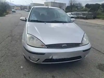 Veicolo di demolizione ford focus berlina (cak) g/fydb dell'anno 2003 alimentato fydb