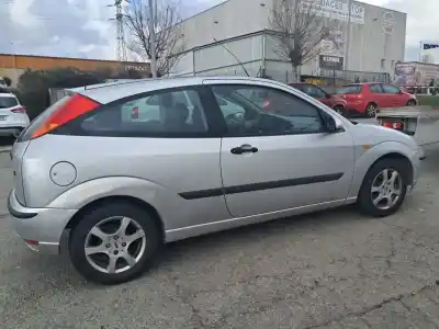 Veicolo di demolizione ford focus berlina (cak) g/fydb dell'anno 2003 alimentato fydb