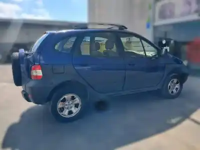 Scrapping Vehicle renault scenic rx4 (ja0) 1.9 dci sportway of the year 2003 powered f9q740