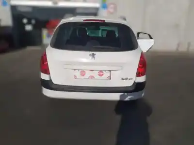 Veículo de Sucata peugeot 308 confort do ano 2009 alimentado 9hz