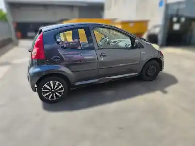 Sloopvoertuig peugeot 107 urban van het jaar 2007 aangedreven 1kr