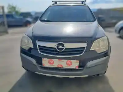 Véhicule à la ferraille opel antara cosmo 4x4 de l'année 2007 alimenté z20s