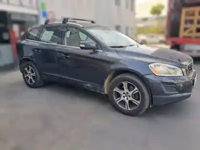 Veículo de Sucata volvo xc60 kinetic drive do ano 2012 alimentado d5204t3
