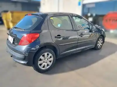 Veículo de Sucata peugeot 207 confort do ano 2009 alimentado 8fs