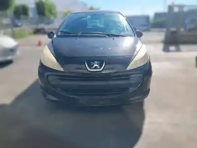 Veículo de Sucata peugeot 207 confort do ano 2009 alimentado 8fs