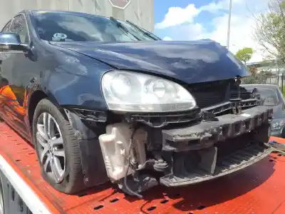 Scrapping Vehicle VOLKSWAGEN JETTA (1K2)  of the year 2005 powered BKD