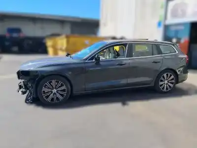 Здавання транспортного засобу volvo v60 familiar b4204t52 року 2022 потужний b4204t52